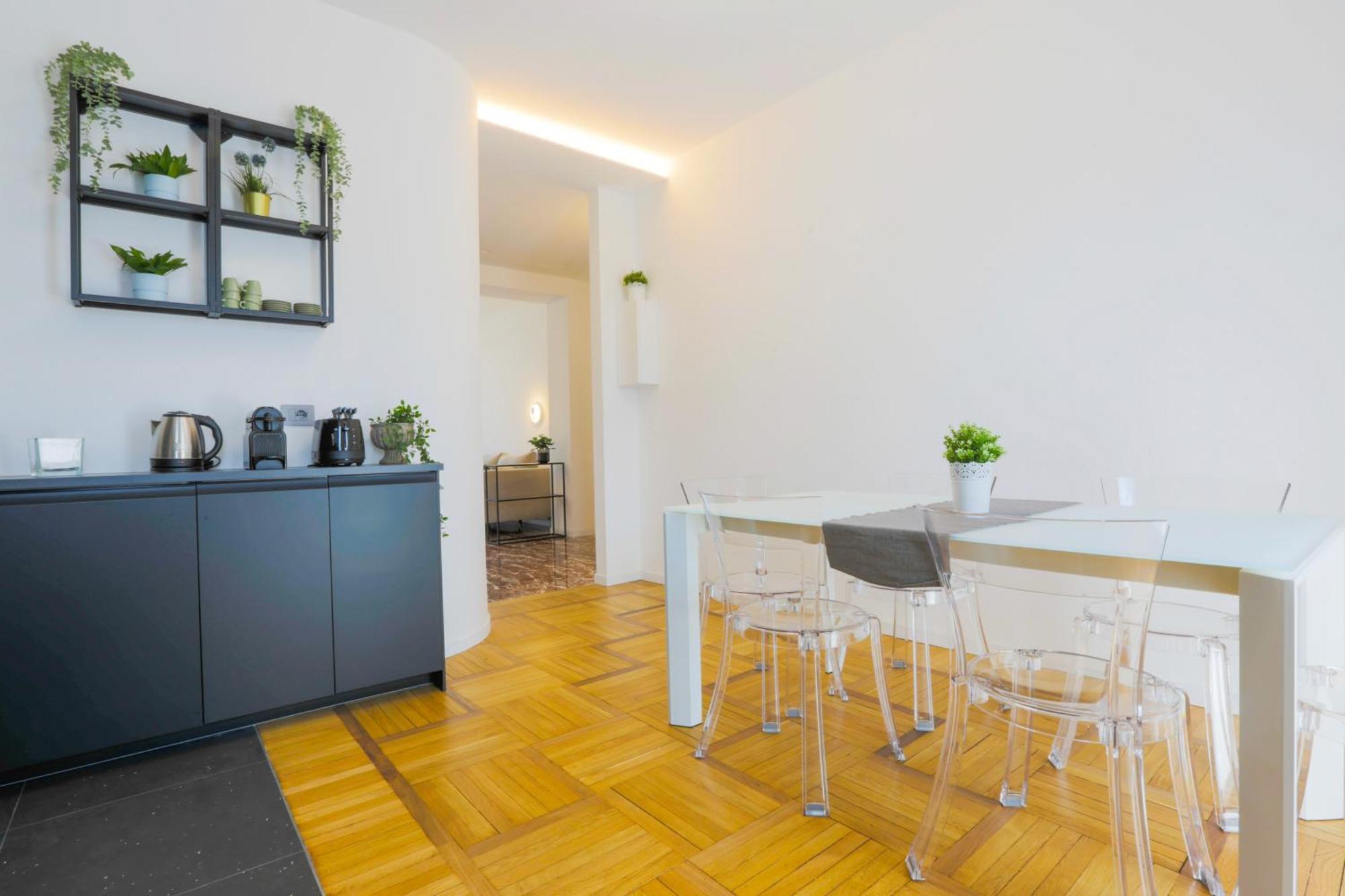 Private Luxury 5 Bedroom - Station Milán