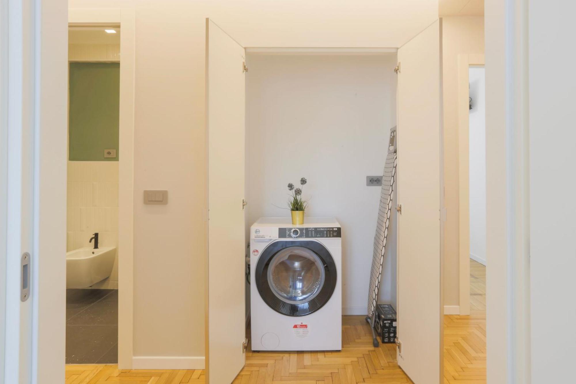 Private Luxury 5 Bedroom - Station * Milán