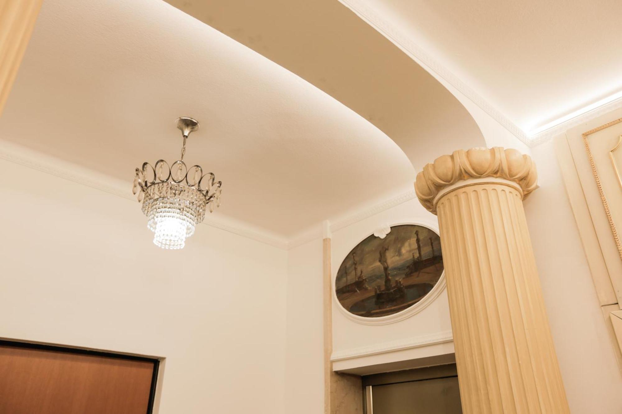 Apartamento Private Luxury 5 Bedroom - Station Milán