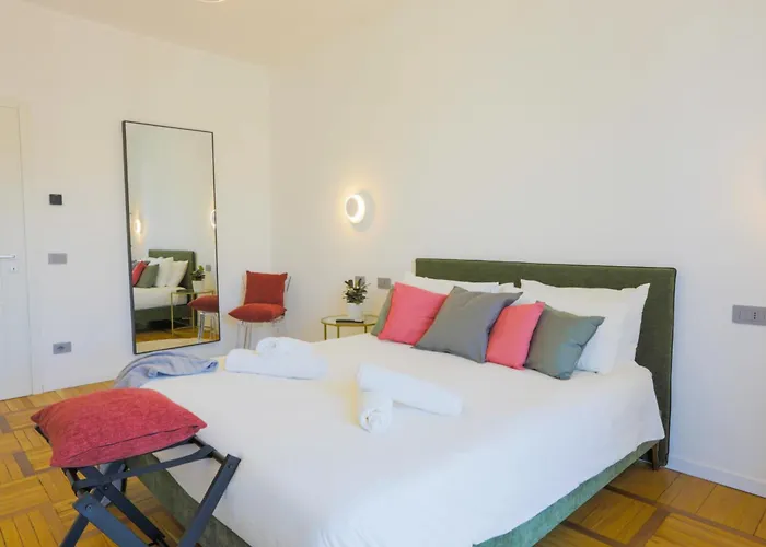 Private Apartament Luxury 5 Bedroom - Milano Central Station